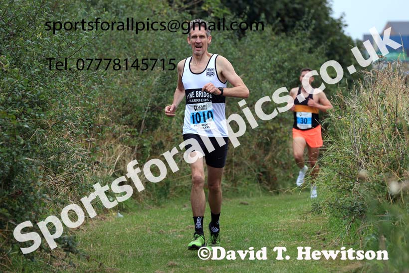 Senior Men and Veterans Relay, 2024 Sunderland XC Relays.  Photo: David T. Hewitson/Sports for All Pics